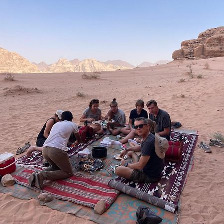 Wadi Rum Magic Camp Экстерьер фото