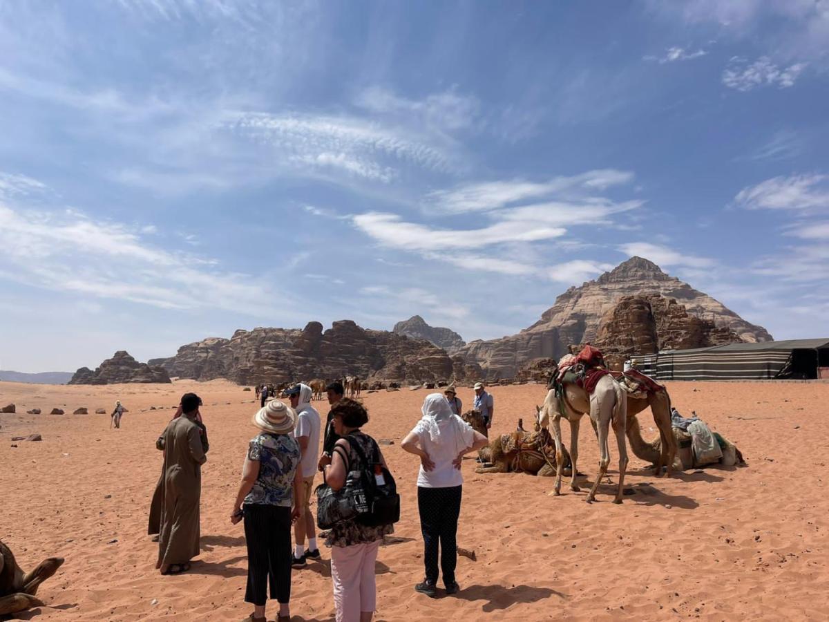 Wadi Rum Magic Camp Экстерьер фото