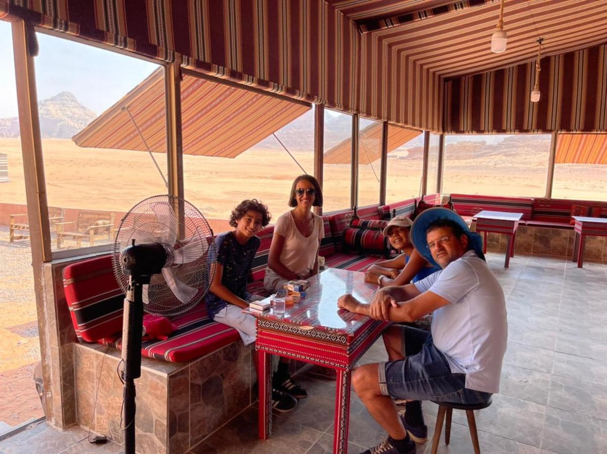 Wadi Rum Magic Camp Экстерьер фото