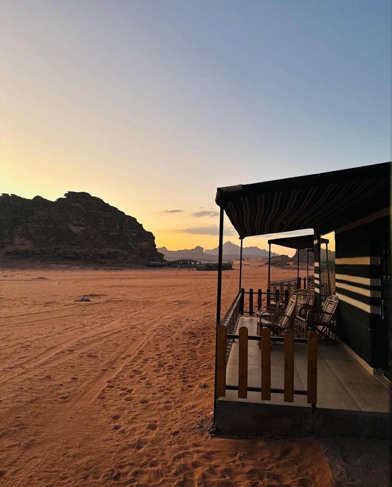 Wadi Rum Magic Camp Экстерьер фото