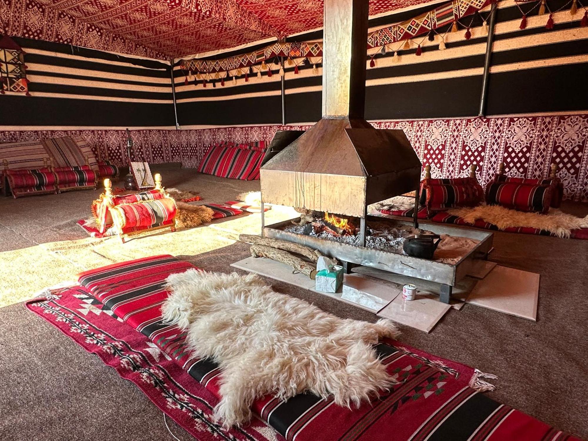 Wadi Rum Magic Camp Экстерьер фото