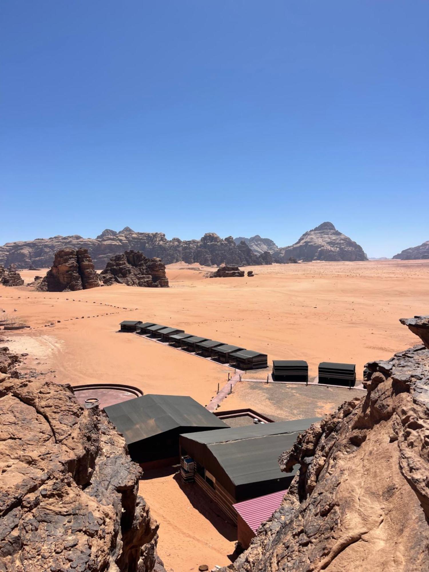 Wadi Rum Magic Camp Экстерьер фото