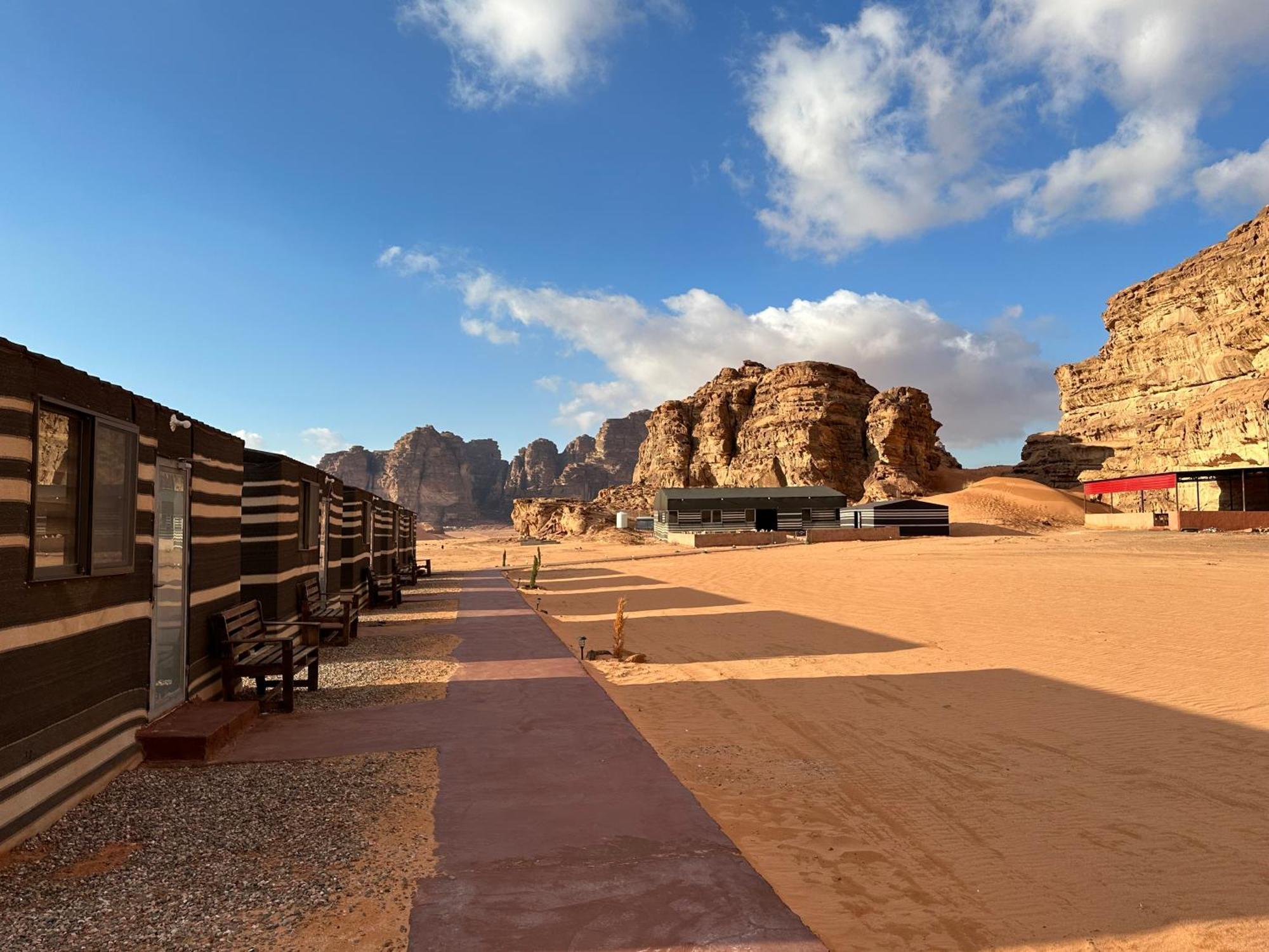 Wadi Rum Magic Camp Экстерьер фото